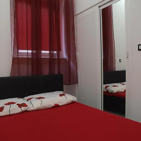Studios Centar Apartment