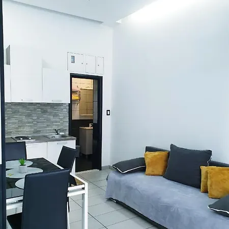 Apartment Studios Centar *