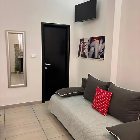 Studios Centar דירה