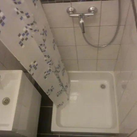 Centar شقة سبليت